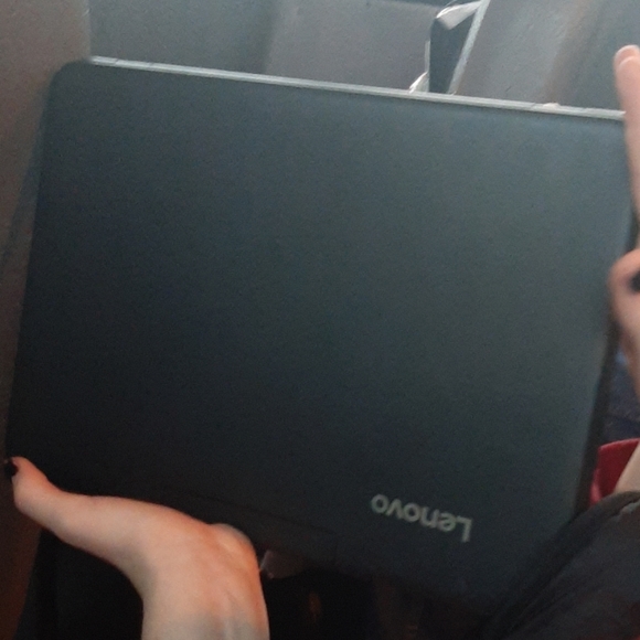 Amazon basic computer set - Picture 2 of 4